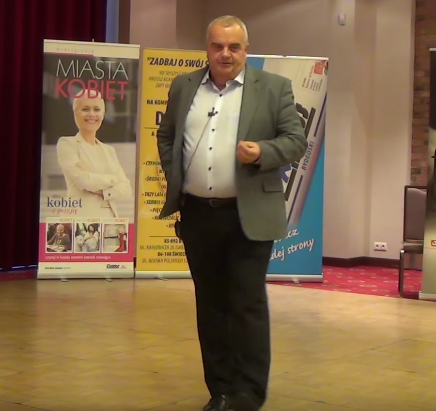 Alex Barszczewski 02 - wystąpienie Charmsy Biznesu 2015